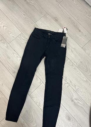 Новые джинсы джинсовые