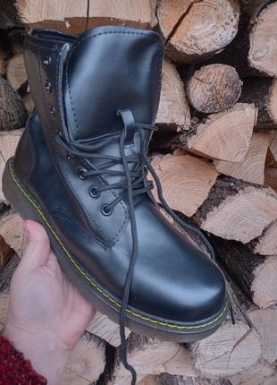Черевики унісекс в стилі dr. martens кожзам