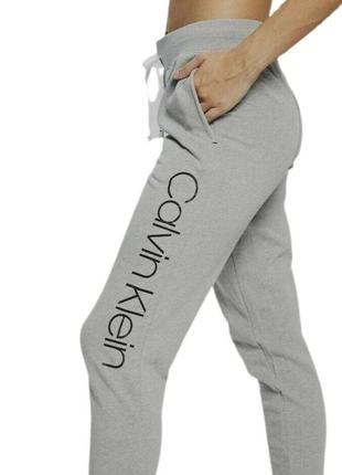 Calvin klein спортивные штаны раз s