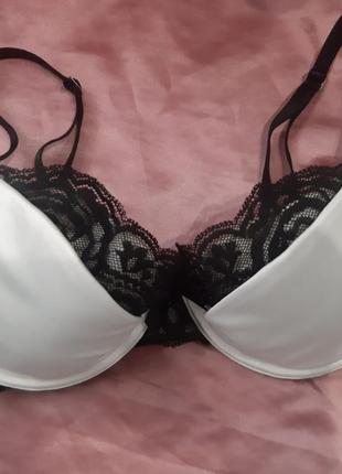 Бюстгальтер   ann summers 70c