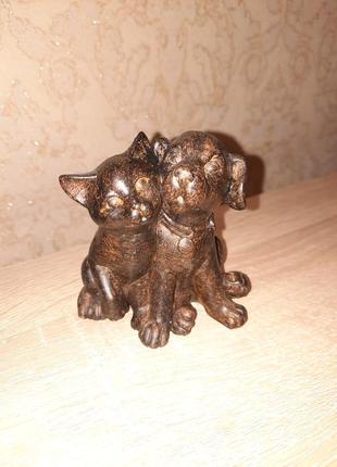 Статуетка сувенірка кіт та пес на подарунок1 фото