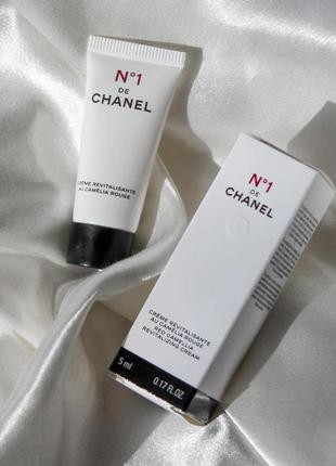 Ревитализирующий восстанавливая крем chanel creme revitalisante au camelia rouge1 фото