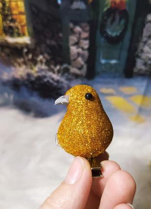 2 шт пташка декоративна на прищепці новорічний декор золота птичка голуб4 фото