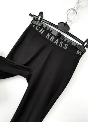 Mach dich krass daniel aminati спортивные штаны укороченные компрессионные лосины чёрные женские4 фото