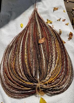 Где дреды спиральные классические гладкие, где косы, синегалки, канекалон, осенние дреды