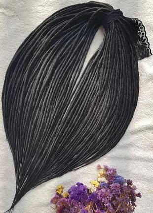 Где дреды спиральные классические гладкие, где косы, синегалки, канекалон, осенние дреды