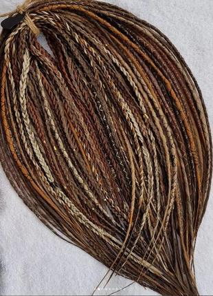 Где дреды спиральные классические гладкие, где косы, синегалки, канекалон, осенние дреды