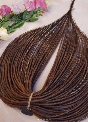 Где дреды спиральные классические гладкие, где косы, синегалки, канекалон, осенние дреды