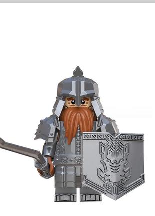 Фігурка воїна лицаря рудобородого гнома з мечем володарів кілець