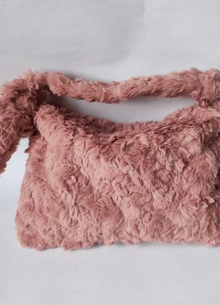 Рожева хутряна сумочка4 фото