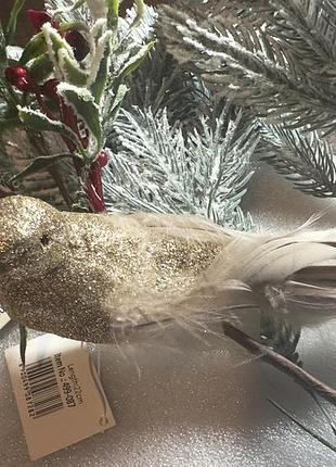 Декоративний птах на кліпсі 22см, колір - бежевий