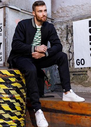 Черный утепленный костюм с бомбером