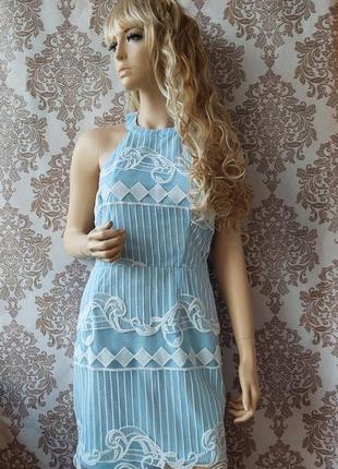 Кружевное платье