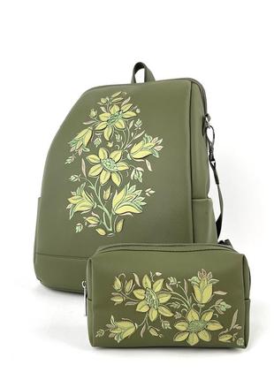 Комплект - сумка-рюкзак и косметичка оливкового цвета alba soboni арт. 1335611 фото