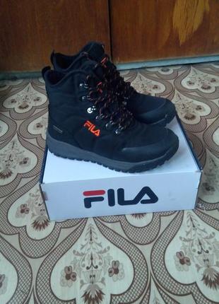 Крутые зимние трекинговые крлсовки ботинки сапоги fila