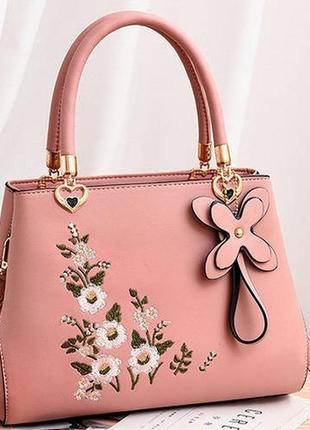 Модна жіноча сумка з вишивкою квітами, сумочка на плече вишивка квіточки рожевий