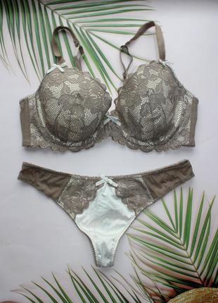 Изысканный комплект белья f&f 38c 85c низ l