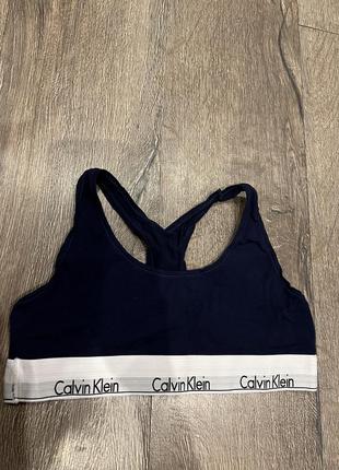 Топ calvin klein3 фото