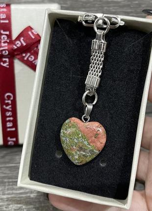 Натуральный камень яшма кулон в форме сердечка на брелке для ключей - оригинальный подарок любимой девушке6 фото
