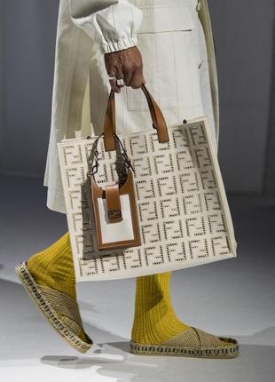 Сумка fendi1 фото