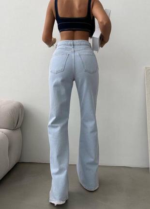 Светлые джинсы с разрезами 💗 стильные и базовые джинсы 🌸4 фото
