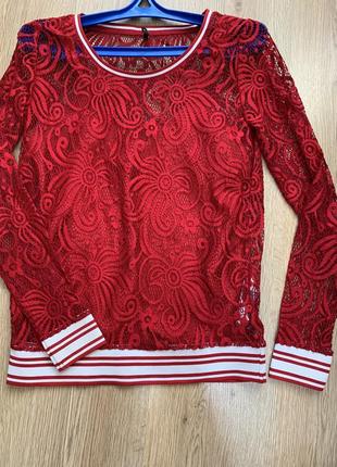 Шикарна мереживна блузка червоного червоного кольору на манжетах1 фото