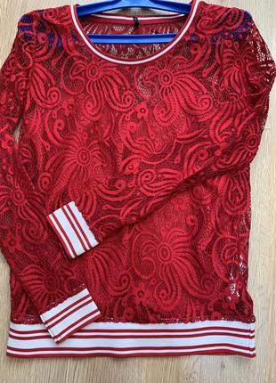 Шикарна мереживна блузка червоного червоного кольору на манжетах2 фото