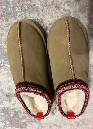 Ugg tasman