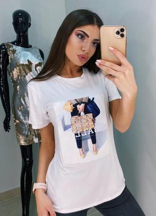 Молодежная футболка с аппликацией