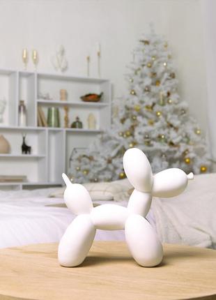 Статуетка декоративна пес з кульки (біла)4 фото
