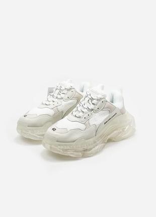 Жіночі кросівки balenciaga triple s white