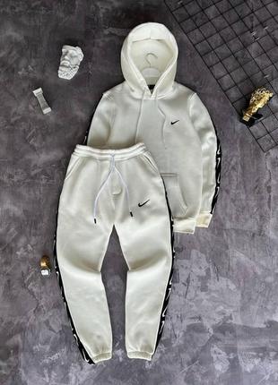 Мужской зимний спортивный костюм nike белый с капюшоном комплект найк худи + штаны с начесом (bon)