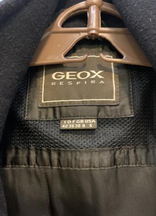 Вовняне пальто geox, оригінал, 80% шерсть7 фото