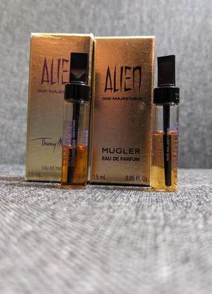 Mugler alien oud majestueux