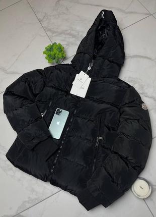 Куртка в стиле moncler ✨
с капюшоном дутая зима короткая6 фото