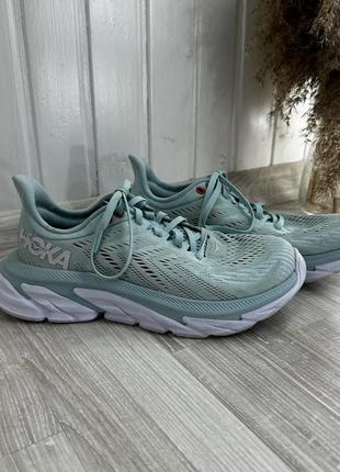 Беговые кроссовки hoka3 фото