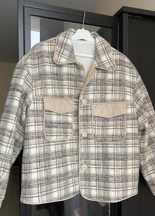 Жіноча куртка-сорочка