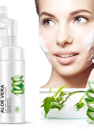 Пенка из алоэ вера hchana aloe vera cleansing foam