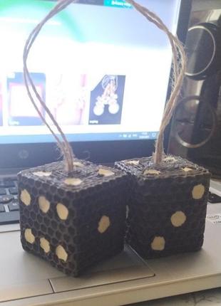 Свічки кубики(пара) з натуральної медової вощини, оригінальний подарунок