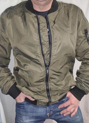 Стильная фирменная курточка хаки бомбер демисезон бренд.original windbreaker.хл-2хл