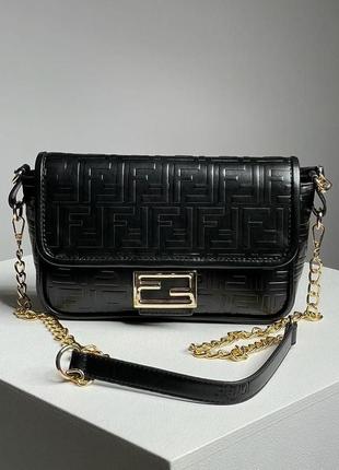 Маленькая стильная женская сумочка fendi baguette black leather bag, качественная модная сумка женская фенди