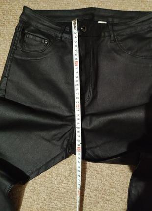 Шакарные женские штаны фирмы "denim" черного цвета, размер указан 32, красиво тянутся4 фото
