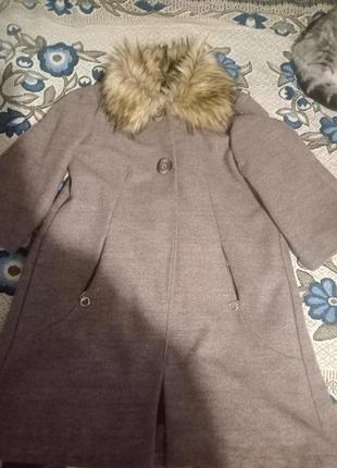 Полу пальто жіноче