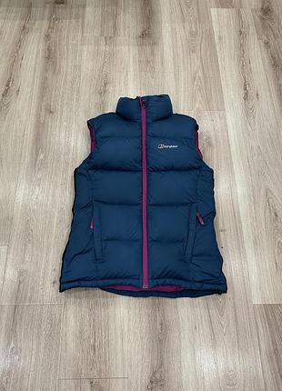 Пуховая жилетка berghaus
