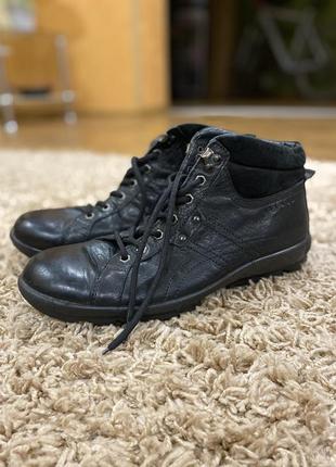 Мужские кожаные ботинки зима черные6 фото