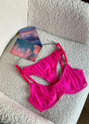 Красива якісна жіноча спідня білизна, комплект жіночої білизни ліф із кісточками