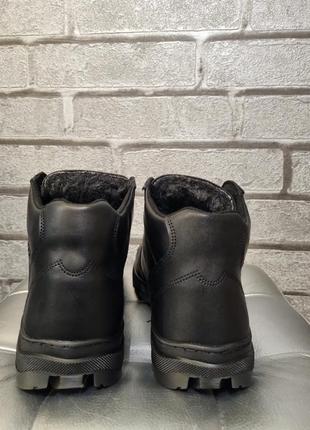 Чоловічі зимові черевики з натуральної шкіри4 фото