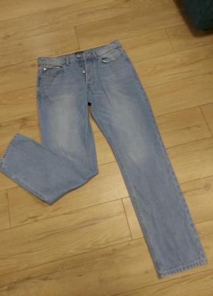 Мужские джинсы boohooman size 32