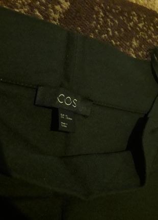 Лаконичное шерстяное платье с карманами хаки cos4 фото