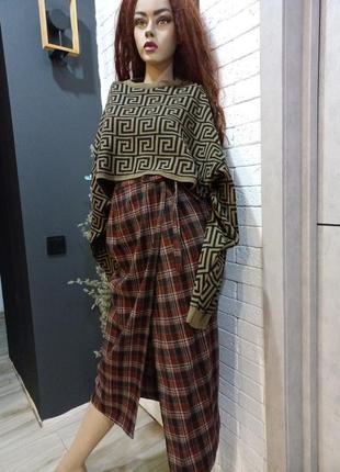 Красивая,теплая,стильная,фирменная юбка меди на запах1 фото